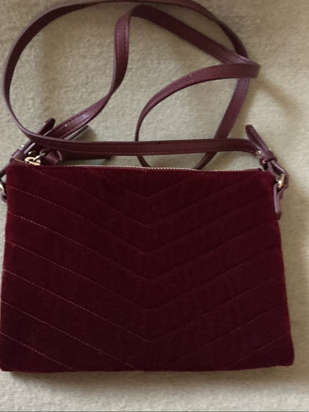 Old Navy Quilted Velvet Crossbody in Wine